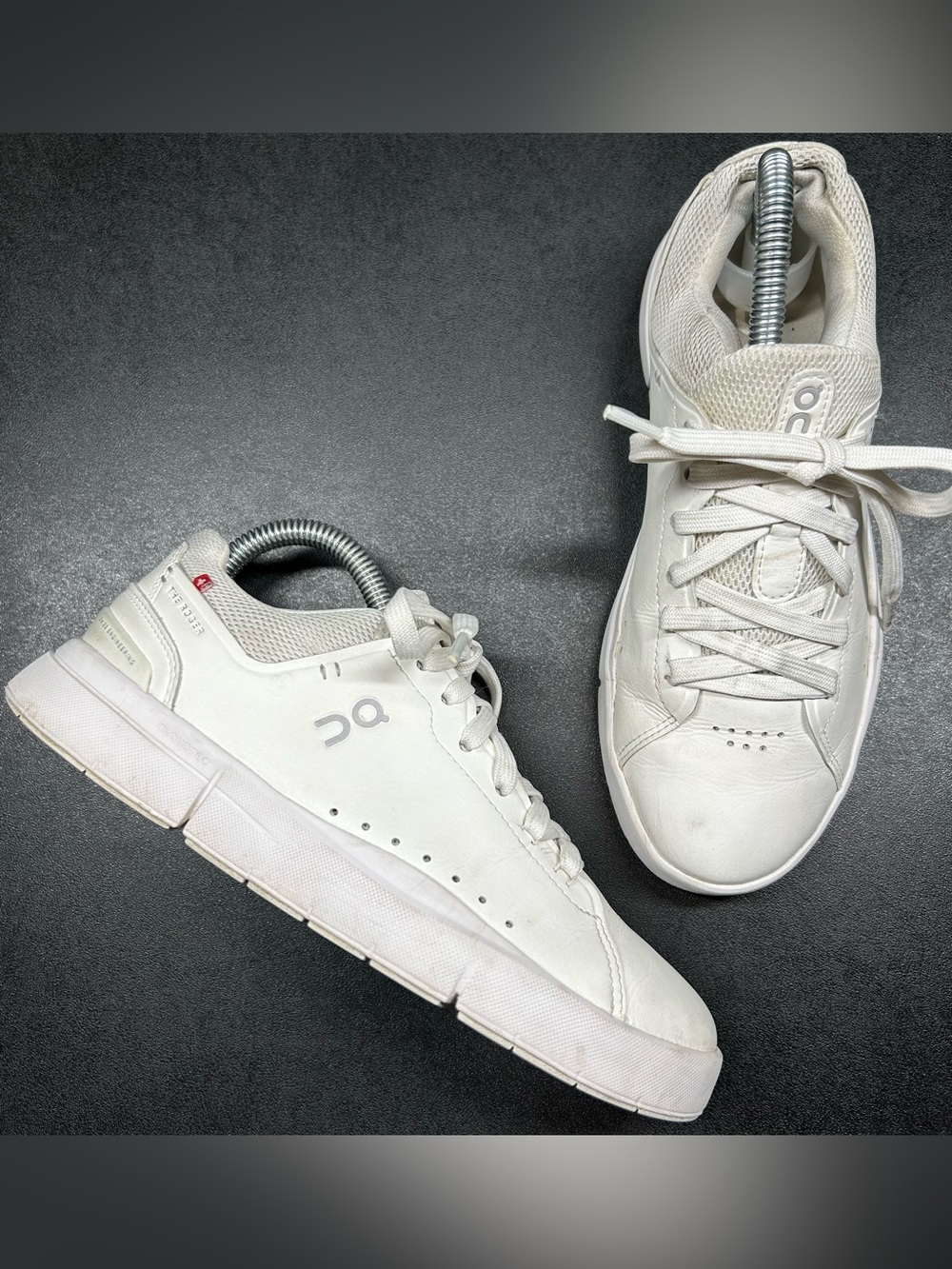 On Cloud The Roger Women’s Size 7 Advantage White Athletic Running Shoes